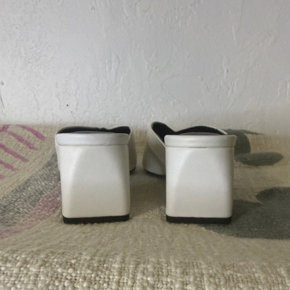 ZARA Trafaluc Pointed-Toe Slingback Flats
Size EU 38 (US 7.5–8) - Picture 5 of 11